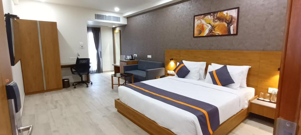 Comfort Inn , Statue Of Unity Kevadia Exterior foto